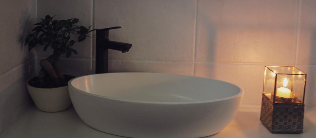 Alluring Self Catering 2 Bedroom Villa At Bokmakierie Villas ويندهوك المظهر الخارجي الصورة